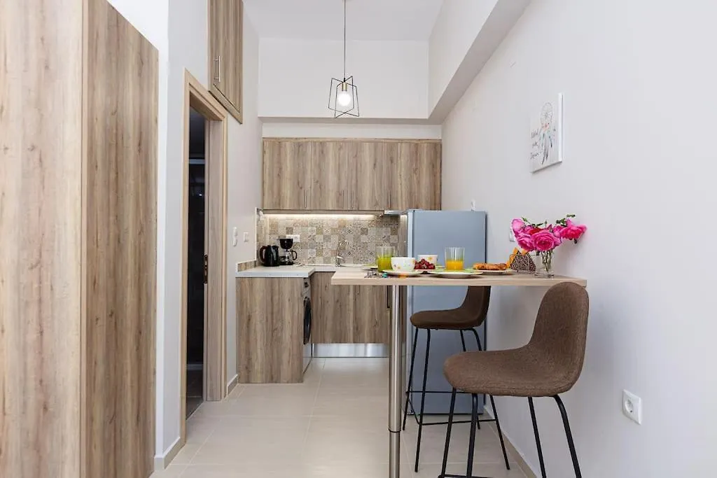 Nafsika Apt., Next To The Beach! Rethimnon Griekenland